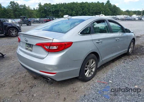 2015 Hyundai Sonata Se z USA, uszkodzony, nr VIN 5NPE24AF5FH174507